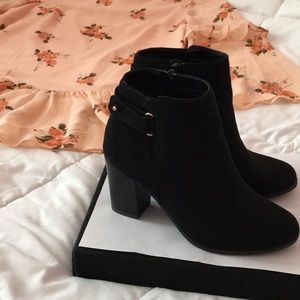 LC Lauren Conrad boot heels